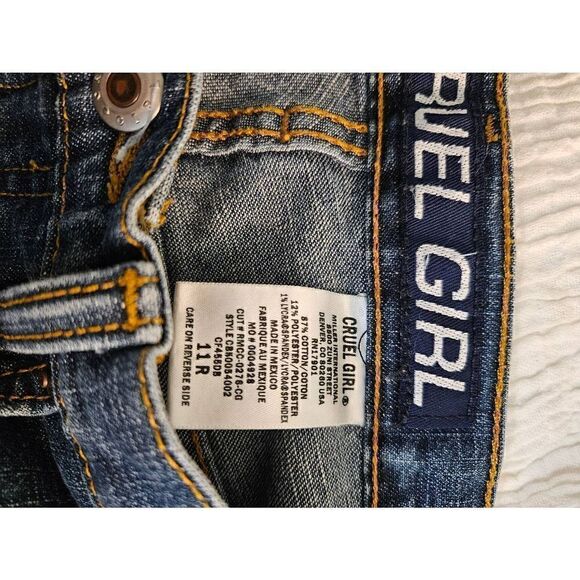 Cruel Girl mid rise bootcut jeans Size 11R. - Picture 5 of 5